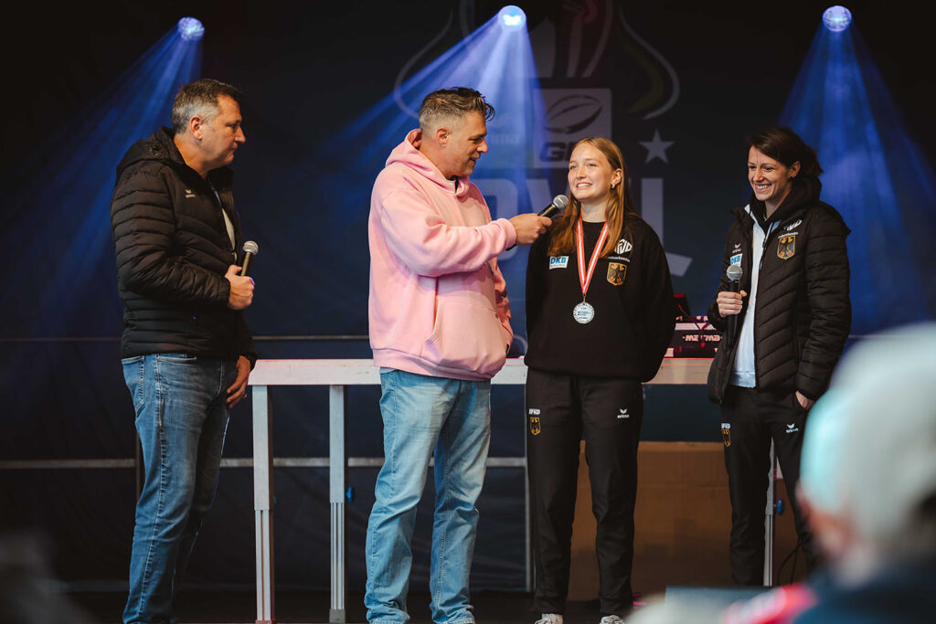 Interview auf der Bühne der Power Party